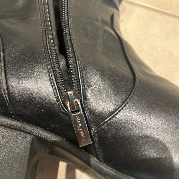 Women’s Henri Pierre black boots - Picture 14 of 16